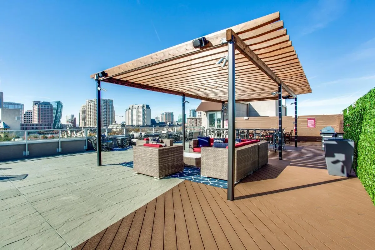 Integrated Courtyard Waterproofing — Stella construction detail